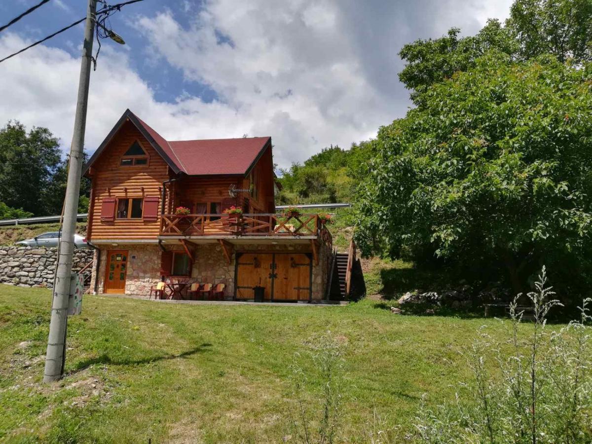 Vila Jelena Crni Vrh Luaran gambar